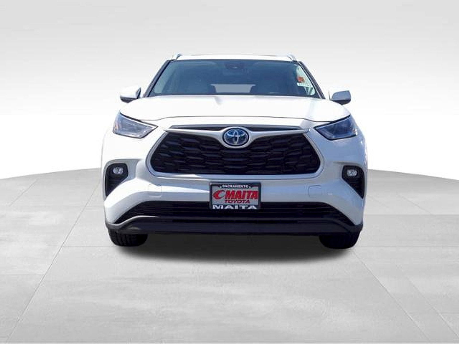 Used 2023 Toyota Highlander XLE FWD image 9