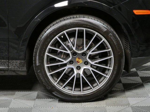 Certified 2020 Porsche Cayenne AWD/4WD image 40