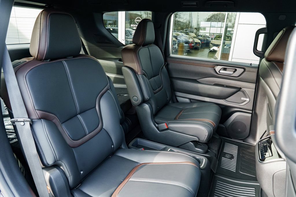 New 2026 Nissan Armada SL w/ Captain's Chari Seat Package AWD/4WD image 26