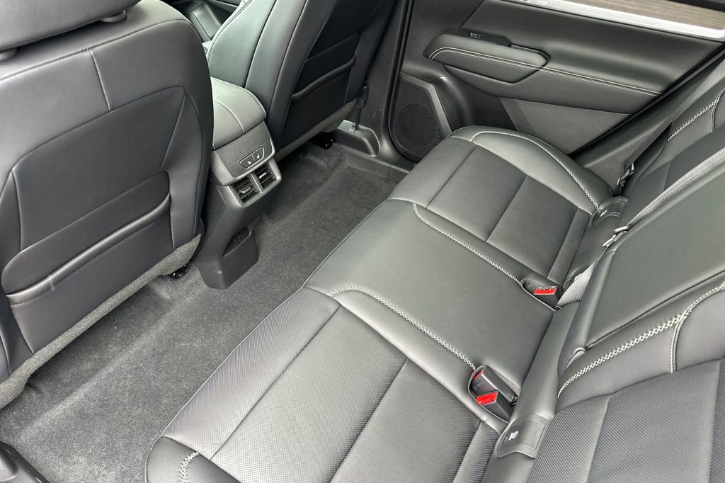 New 2026 GMC Terrain Denali AWD/4WD image 11