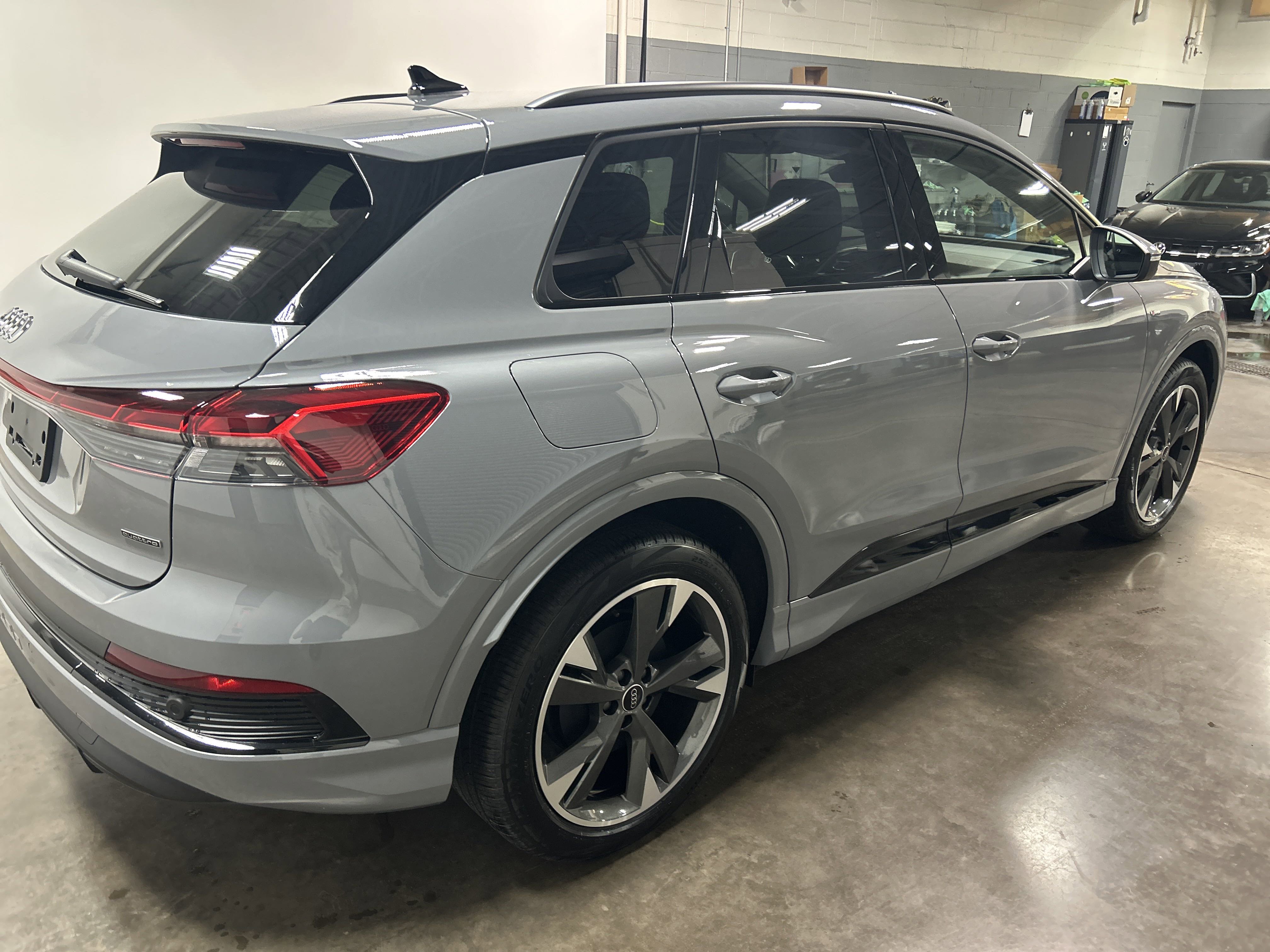 New 2025 Audi Q4 e-tron Premium Plus image 3