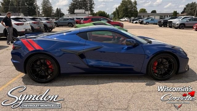 New 2027 Chevrolet Corvette Grand Sport w/ Stealth Interior Trim Package RWD image 8