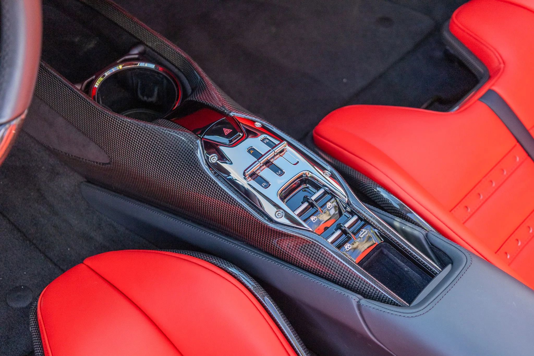 Used 2025 Ferrari SF90 Spider image 65