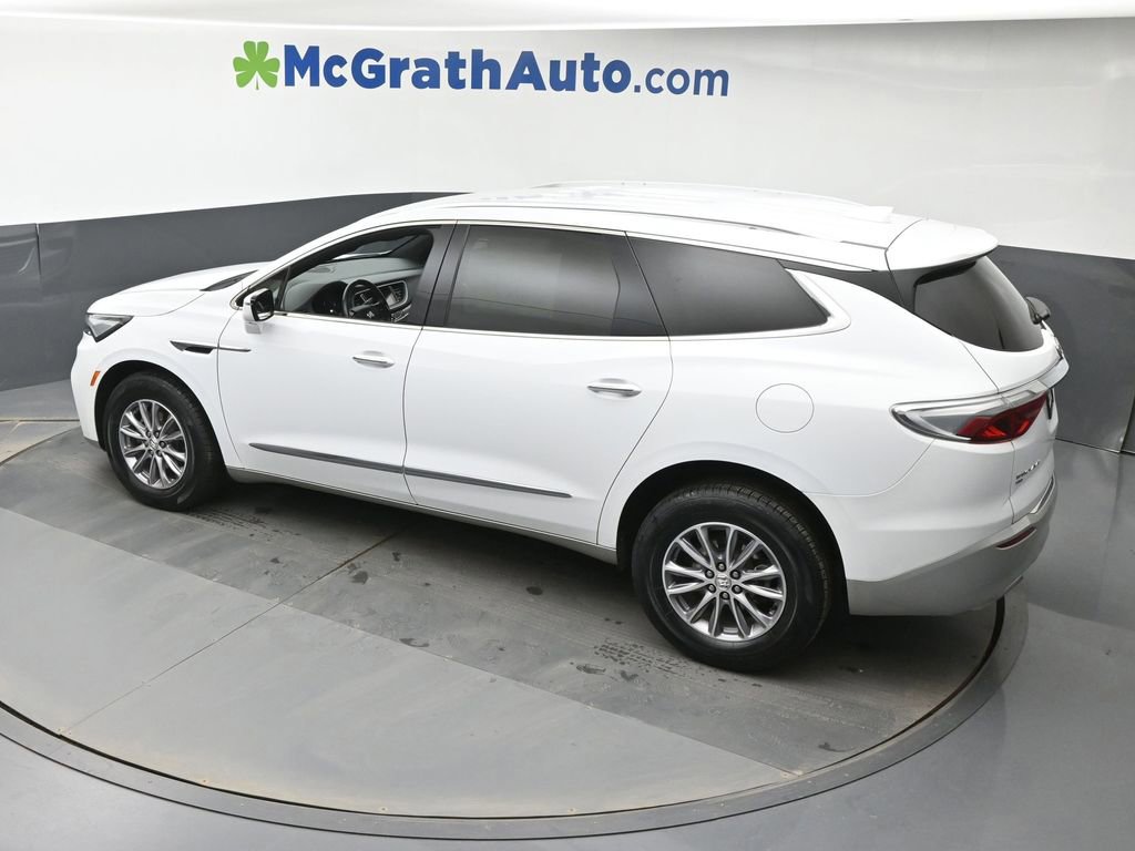 Used 2024 Buick Enclave Premium image 31