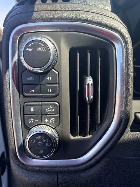 Used 2022 GMC Sierra 2500 AT4 w/ AT4 Premium Plus Package image 14