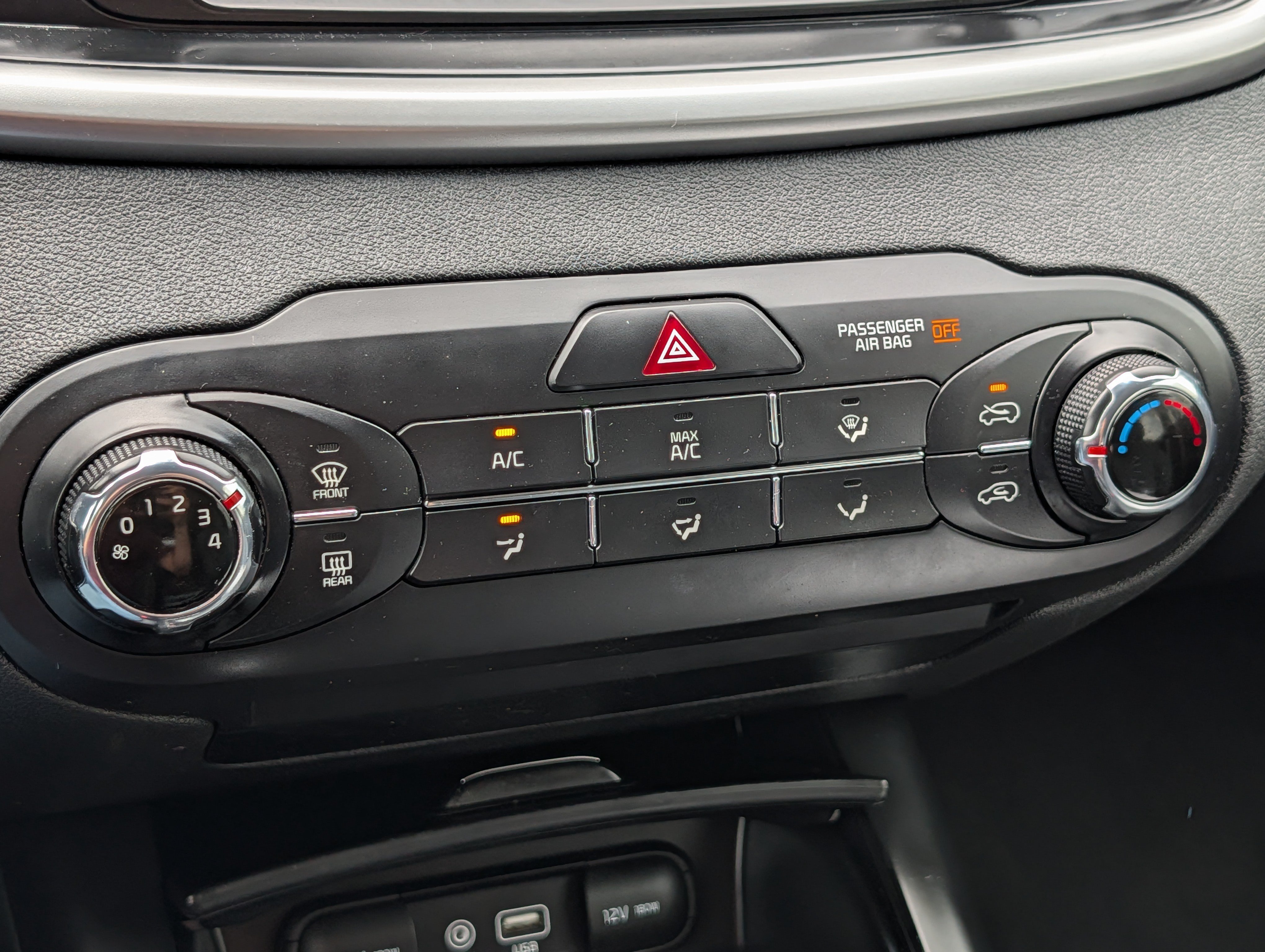 Used 2019 Kia Sorento AWD image 23