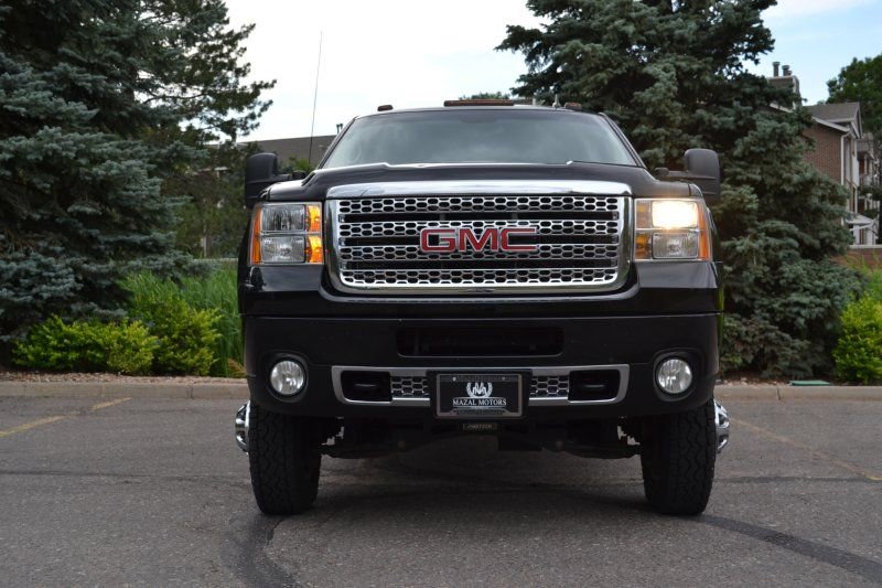 Used 2013 GMC Sierra 3500 Denali image 4