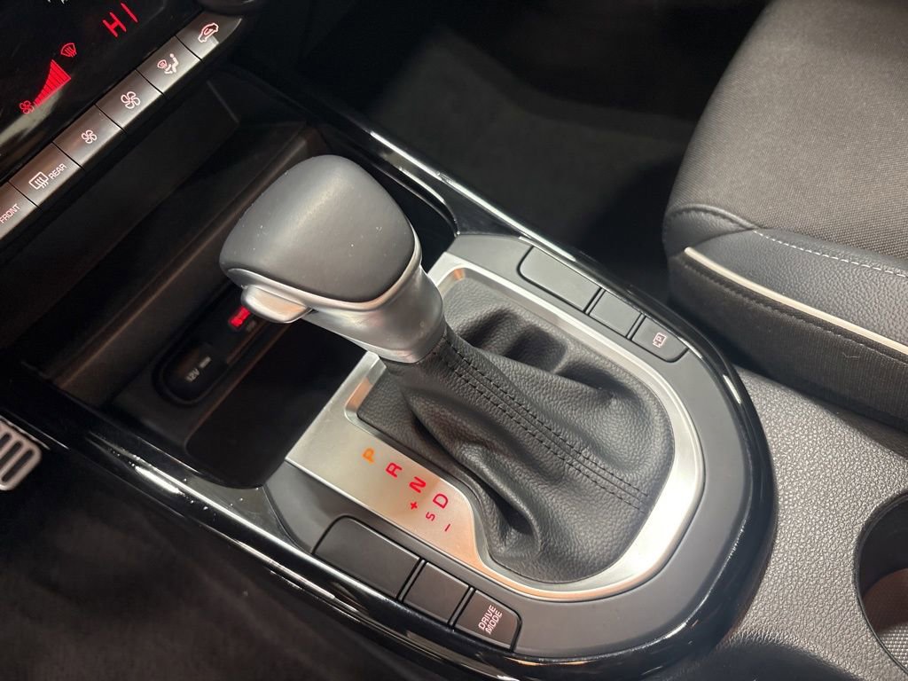 Certified 2023 Kia Forte GT-Line image 16
