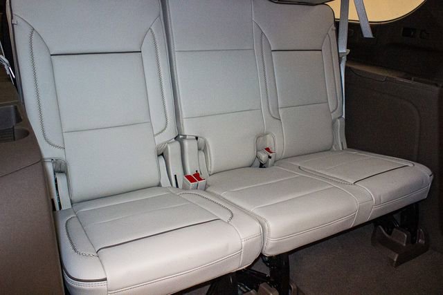 Used 2025 GMC Yukon XL Denali image 13