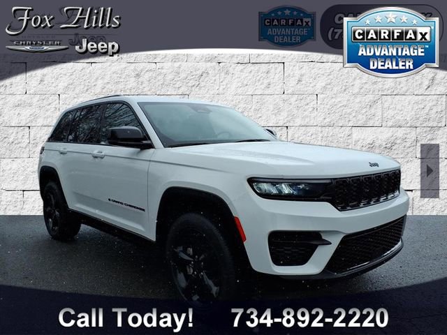 Certified 2024 Jeep Grand Cherokee Altitude AWD/4WD image 1