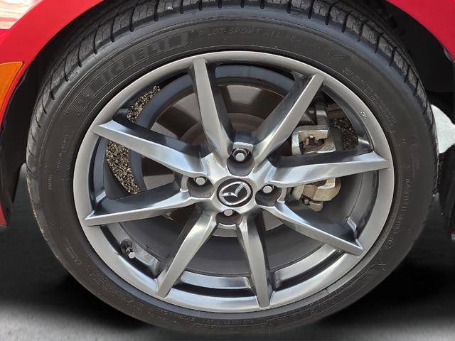 Used 2021 MAZDA MX-5 Miata RF Grand Touring image 8