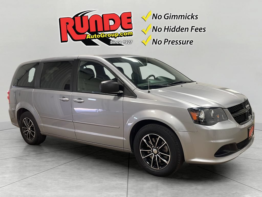 Used 2015 Dodge Grand Caravan SE w/ Quick Order Package 29E SE