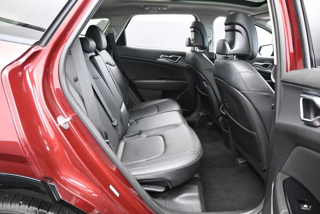 Used 2023 Kia Sportage SX FWD image 39
