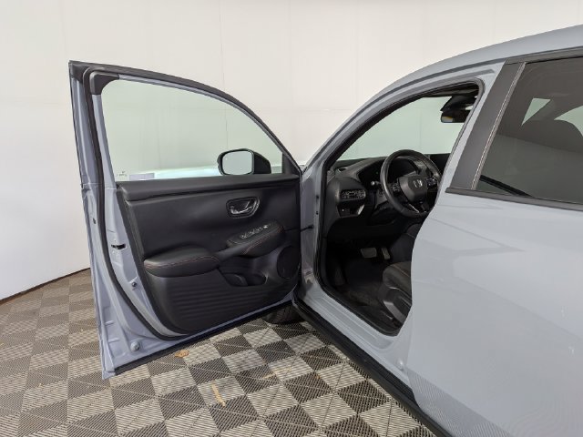 Used 2024 Honda HR-V Sport image 13