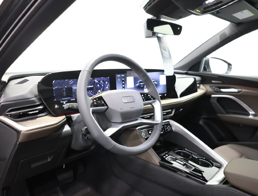 New 2026 Audi Q5 Premium Plus AWD/4WD image 15
