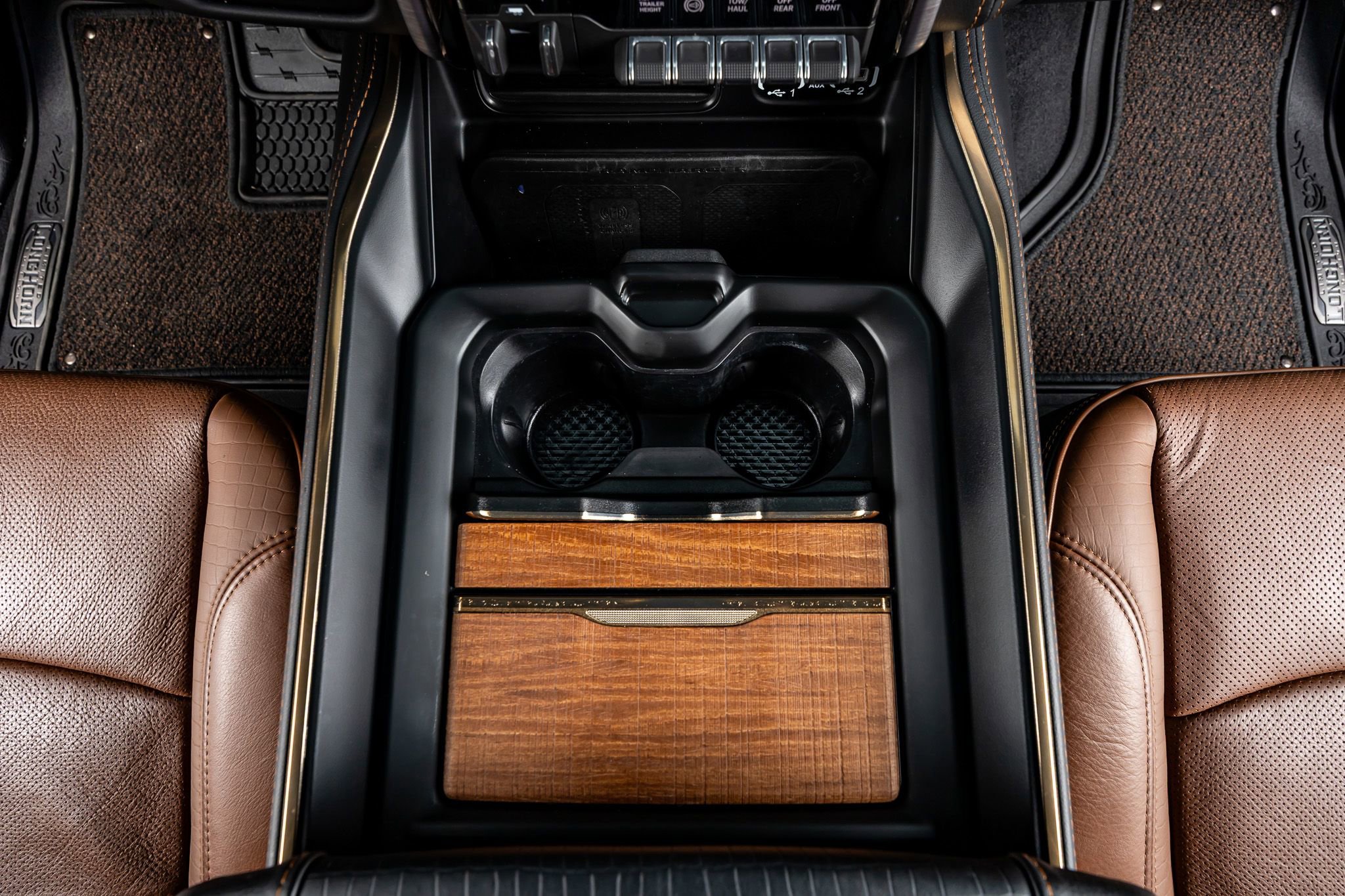 Used 2024 RAM 3500 Limited w/ Towing Technology Group image 27