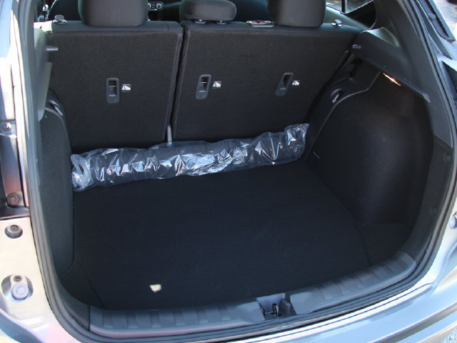 Certified 2025 Nissan Kicks Play S FWD image 11