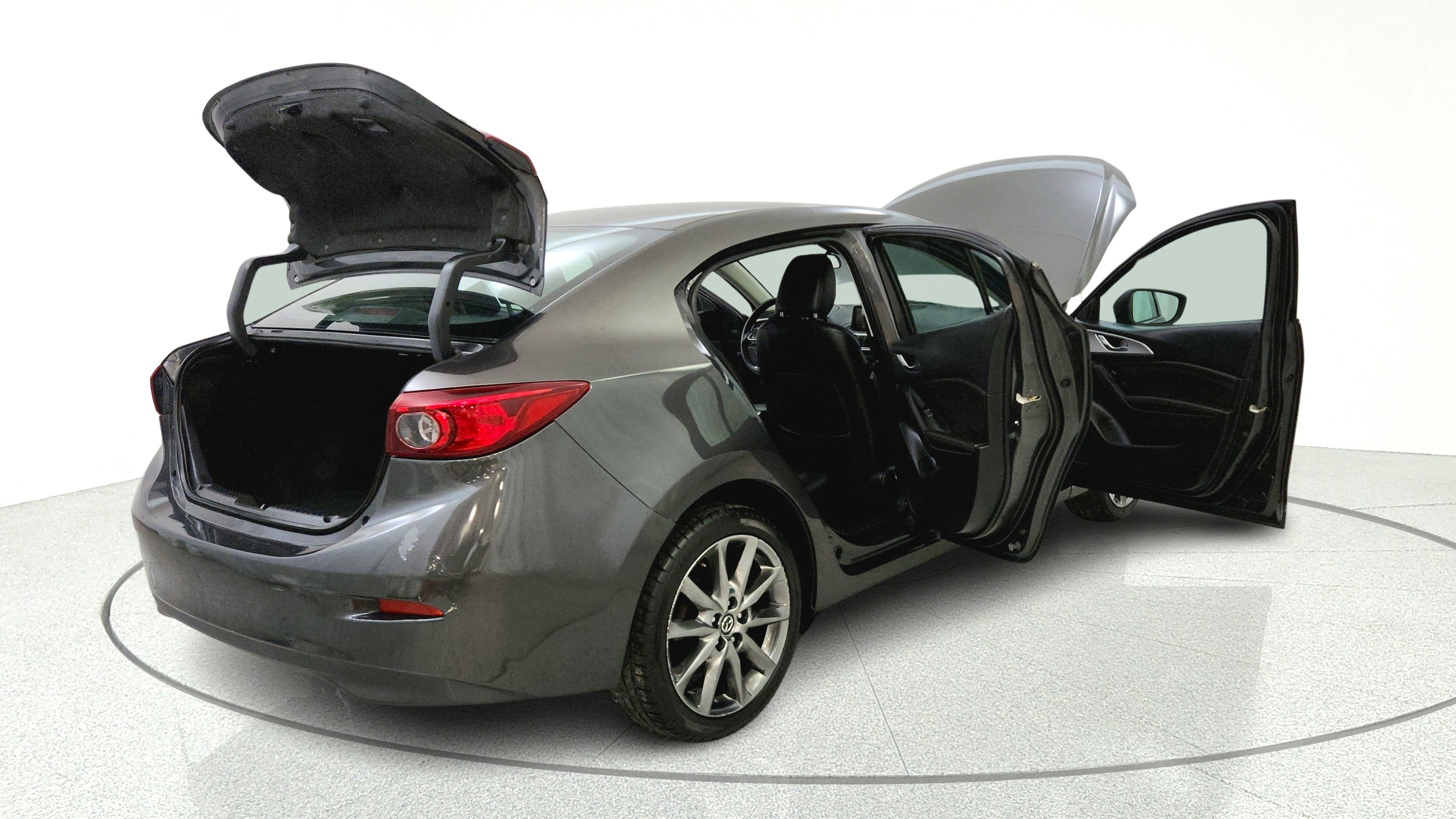 Used 2018 MAZDA MAZDA3 Touring FWD image 14