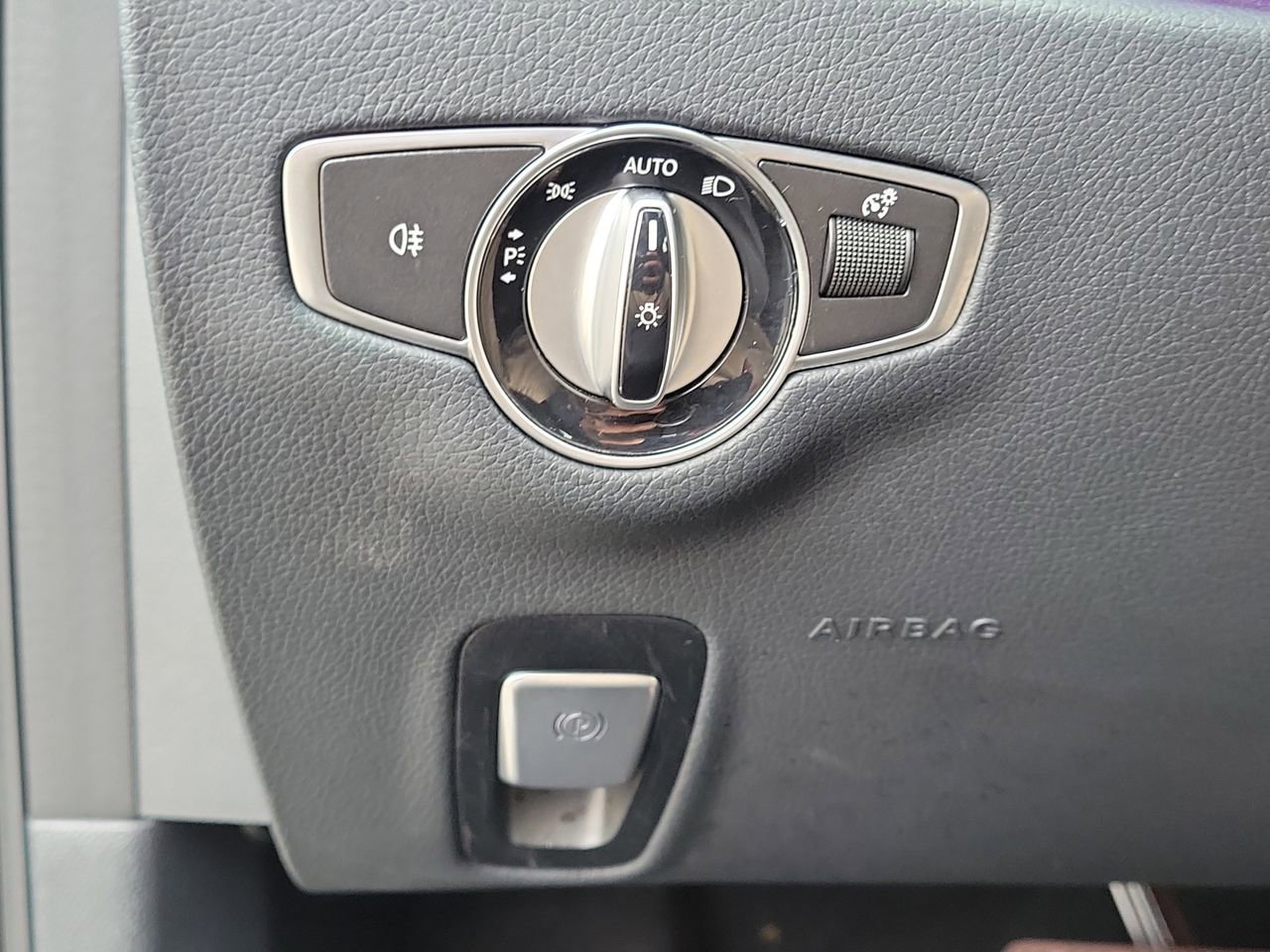 Used 2022 Mercedes-Benz E 350 Sedan image 23