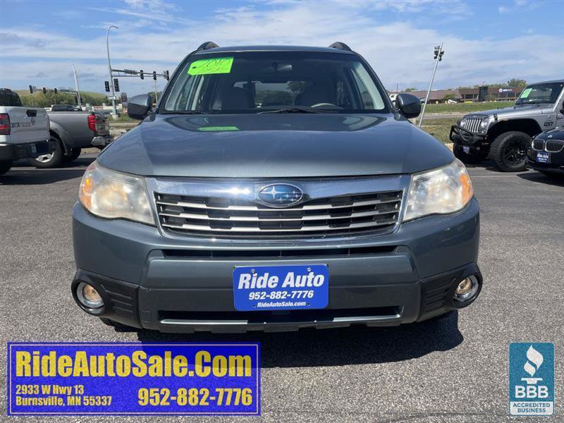 Used 2010 Subaru Forester 2.5X Limited AWD/4WD image 2