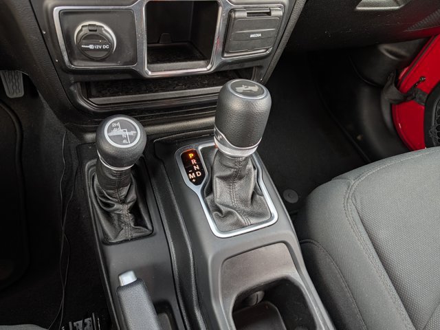 Used 2021 Jeep Wrangler Sport AWD/4WD image 22