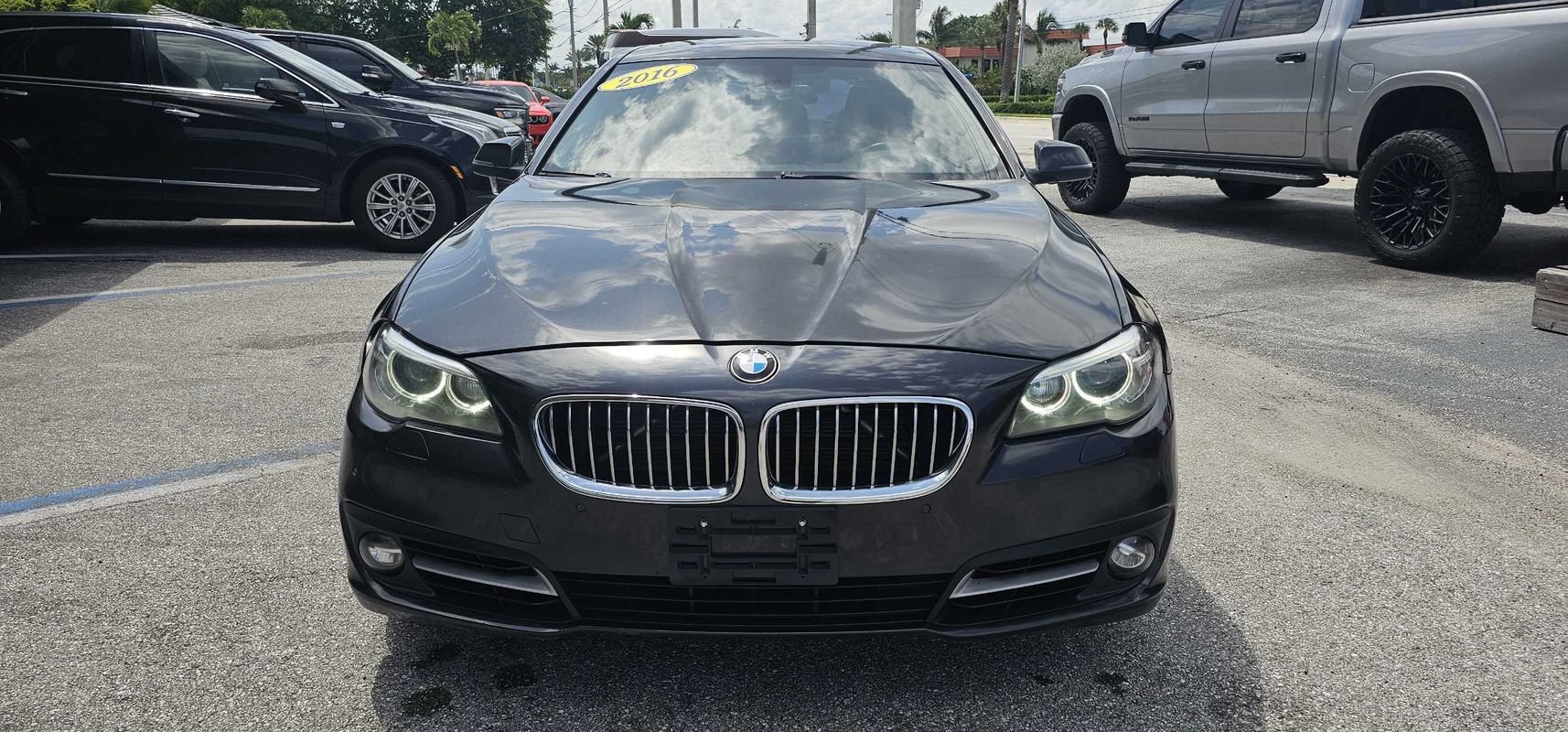 Used 2016 BMW 528i xDrive Sedan AWD/4WD image 8