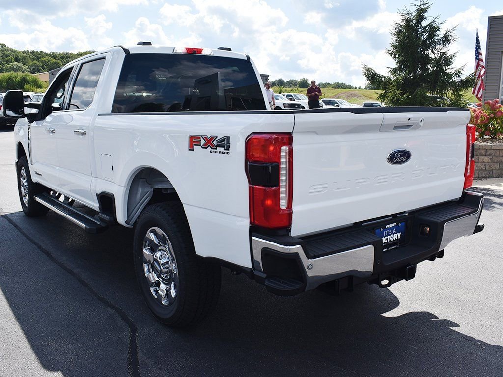 New 2026 Ford F250 Lariat w/ Chrome Package AWD/4WD image 3