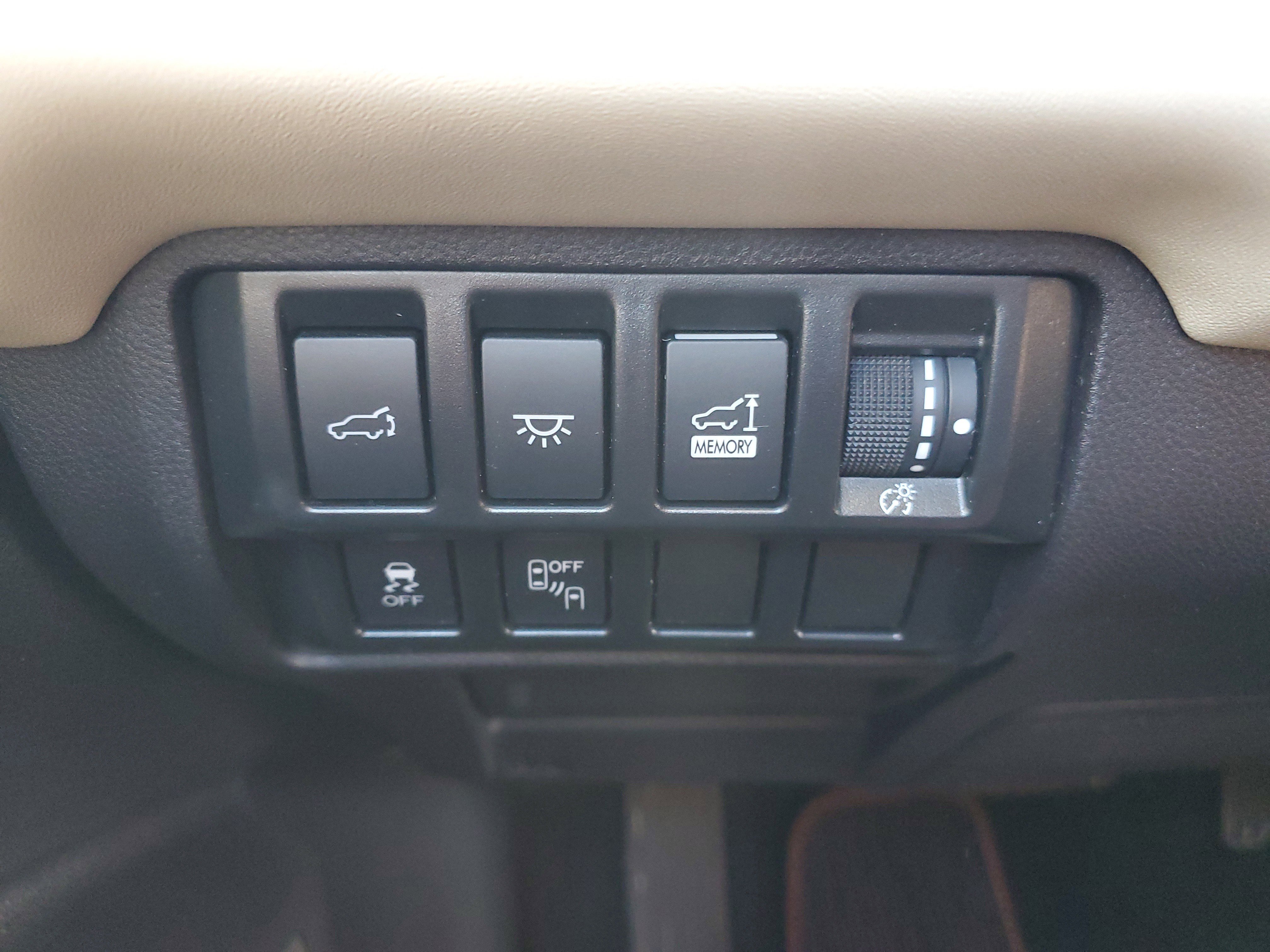 Used 2020 Subaru Ascent Touring w/ Popular Package #2A image 27