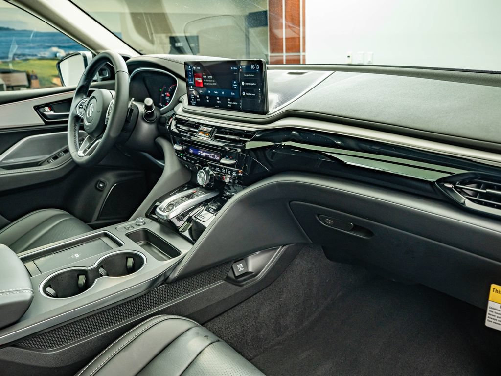 Certified 2026 Acura MDX SH-AWD w/ Technology Package image 37