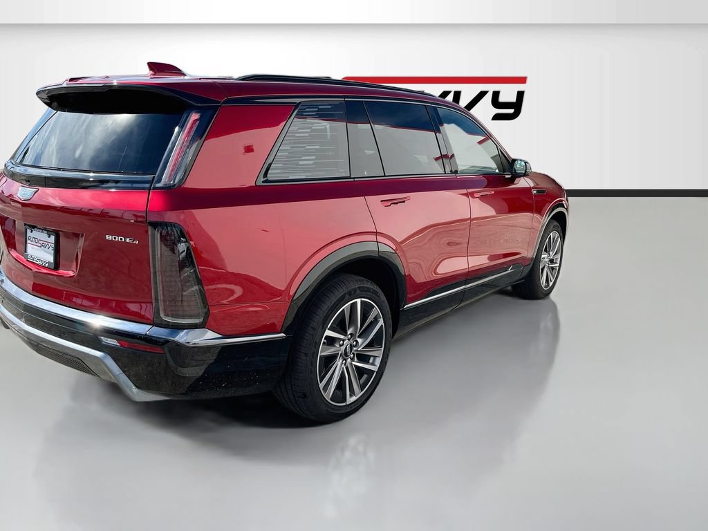 Used 2026 Cadillac Vistiq Sport AWD/4WD image 7