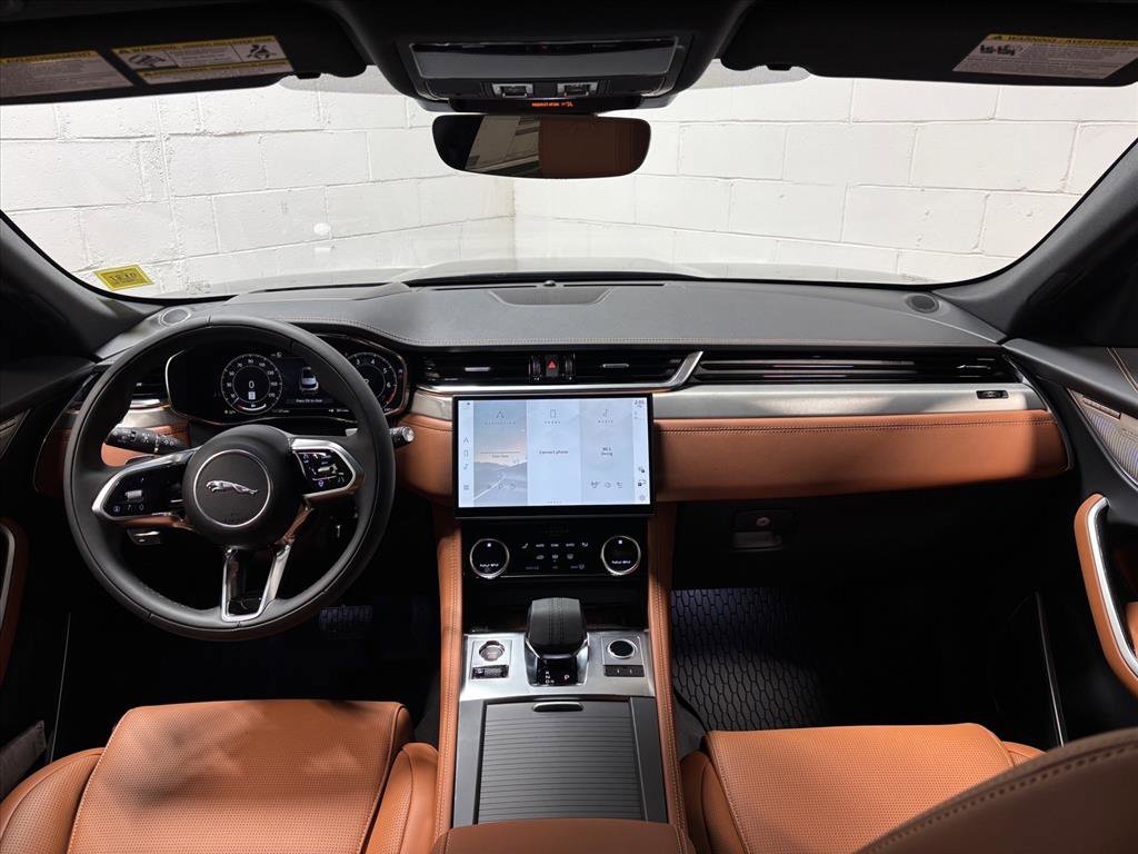 New 2026 Jaguar F-PACE R-Dynamic S image 36