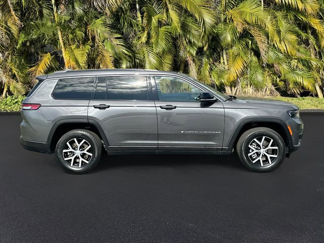Used 2024 Jeep Grand Cherokee L Limited w/ Luxury Tech Group II image 4