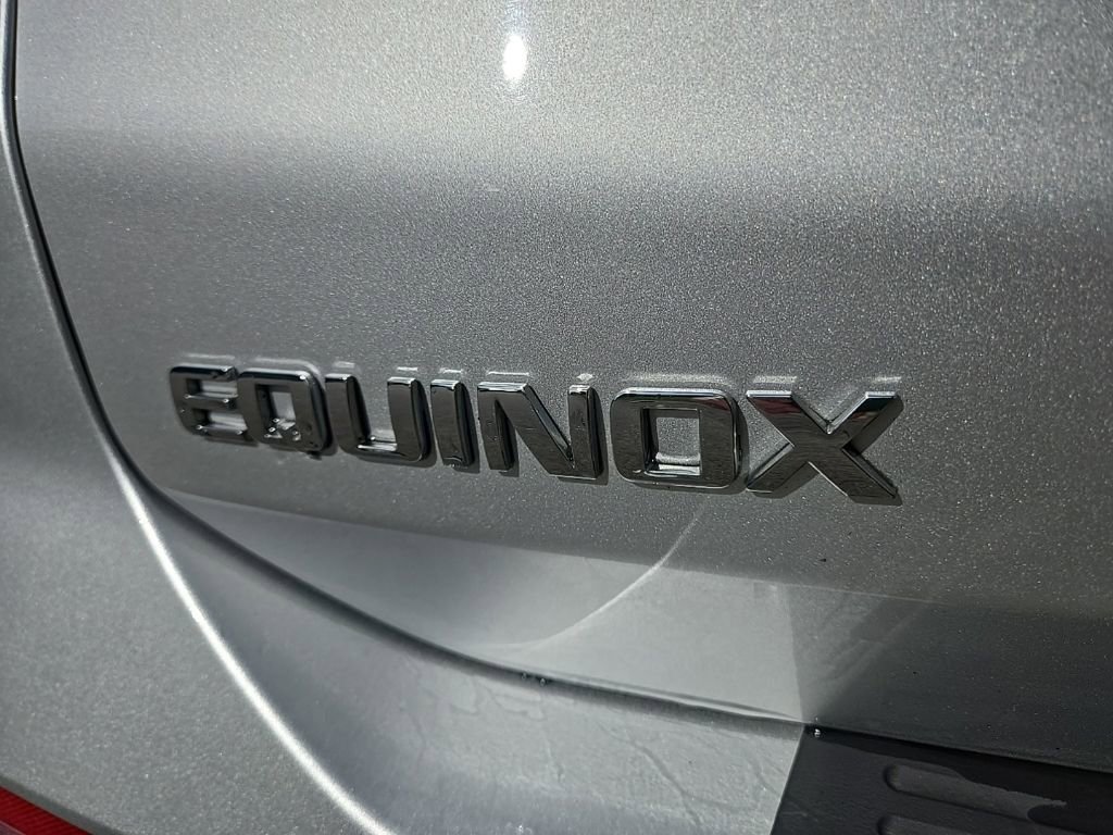 Used 2020 Chevrolet Equinox LS w/ LPO, Floor Liner Package AWD/4WD image 6