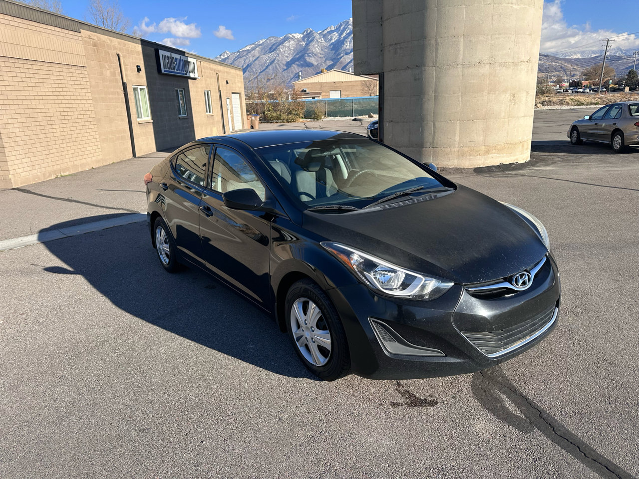 Used 2016 Hyundai Elantra SE image 12