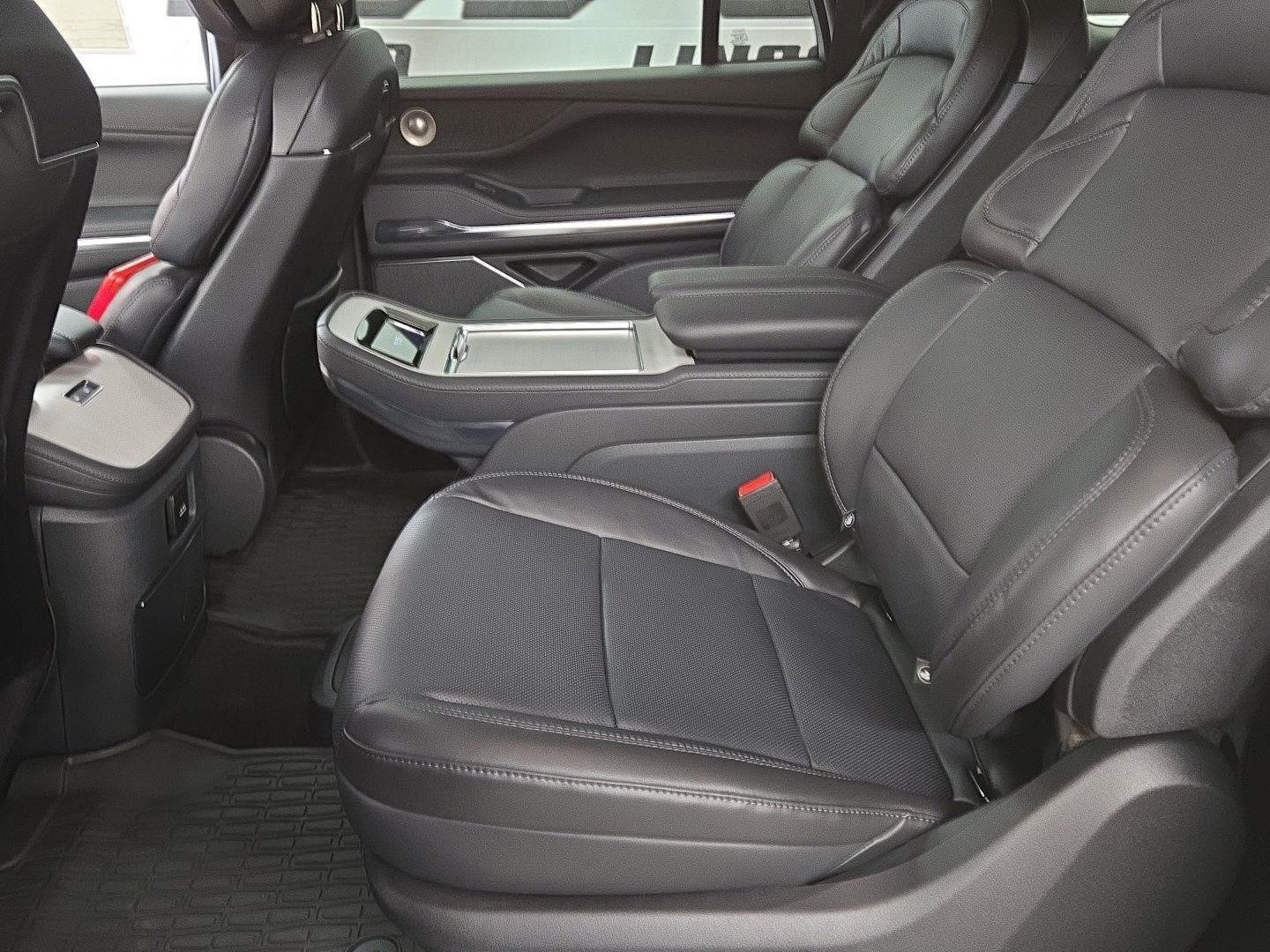 New 2025 Lincoln Navigator L Reserve w/ Jet Appearance Package image 7