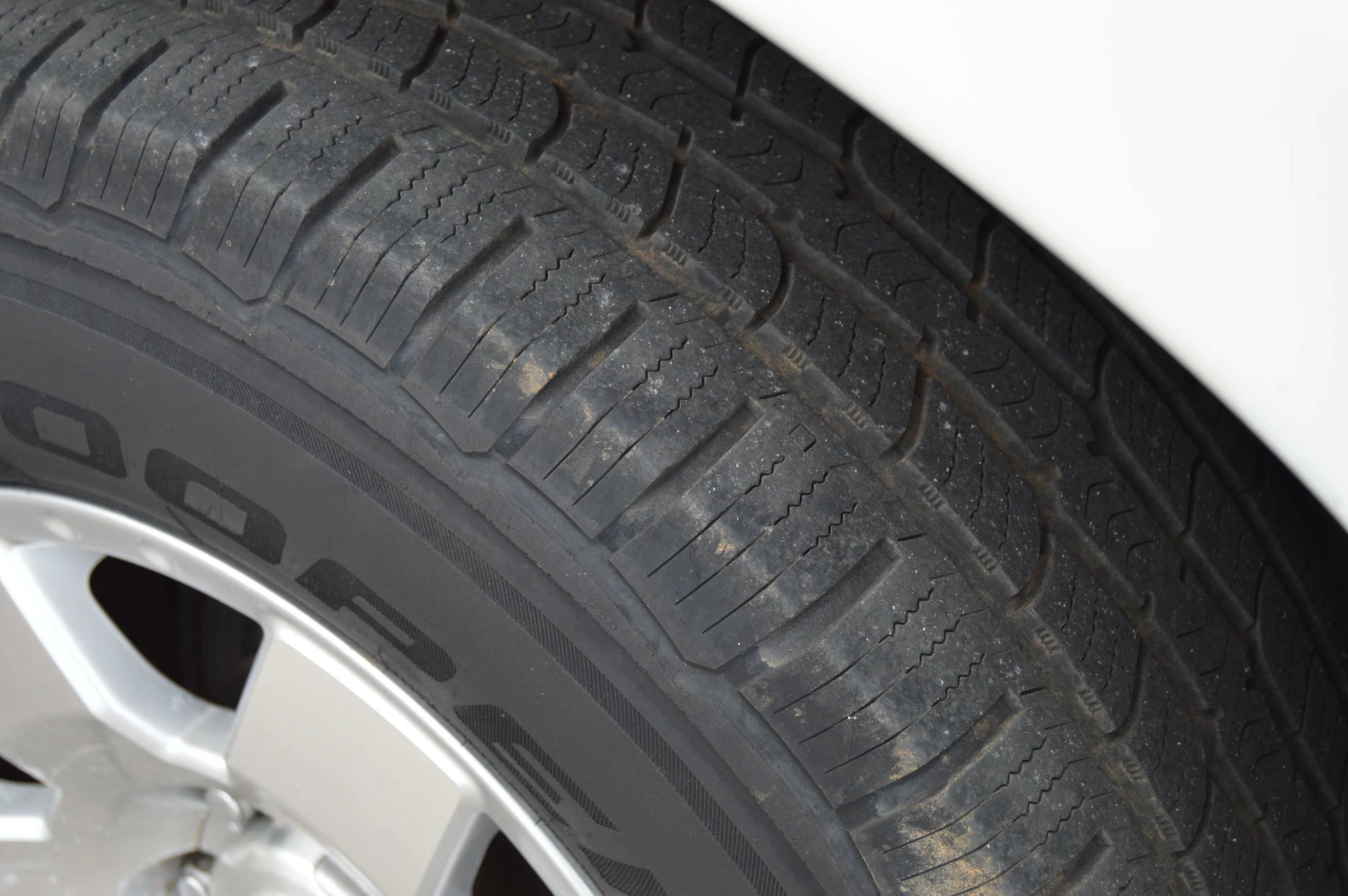 Used 2002 Toyota Sequoia Limited RWD image 7