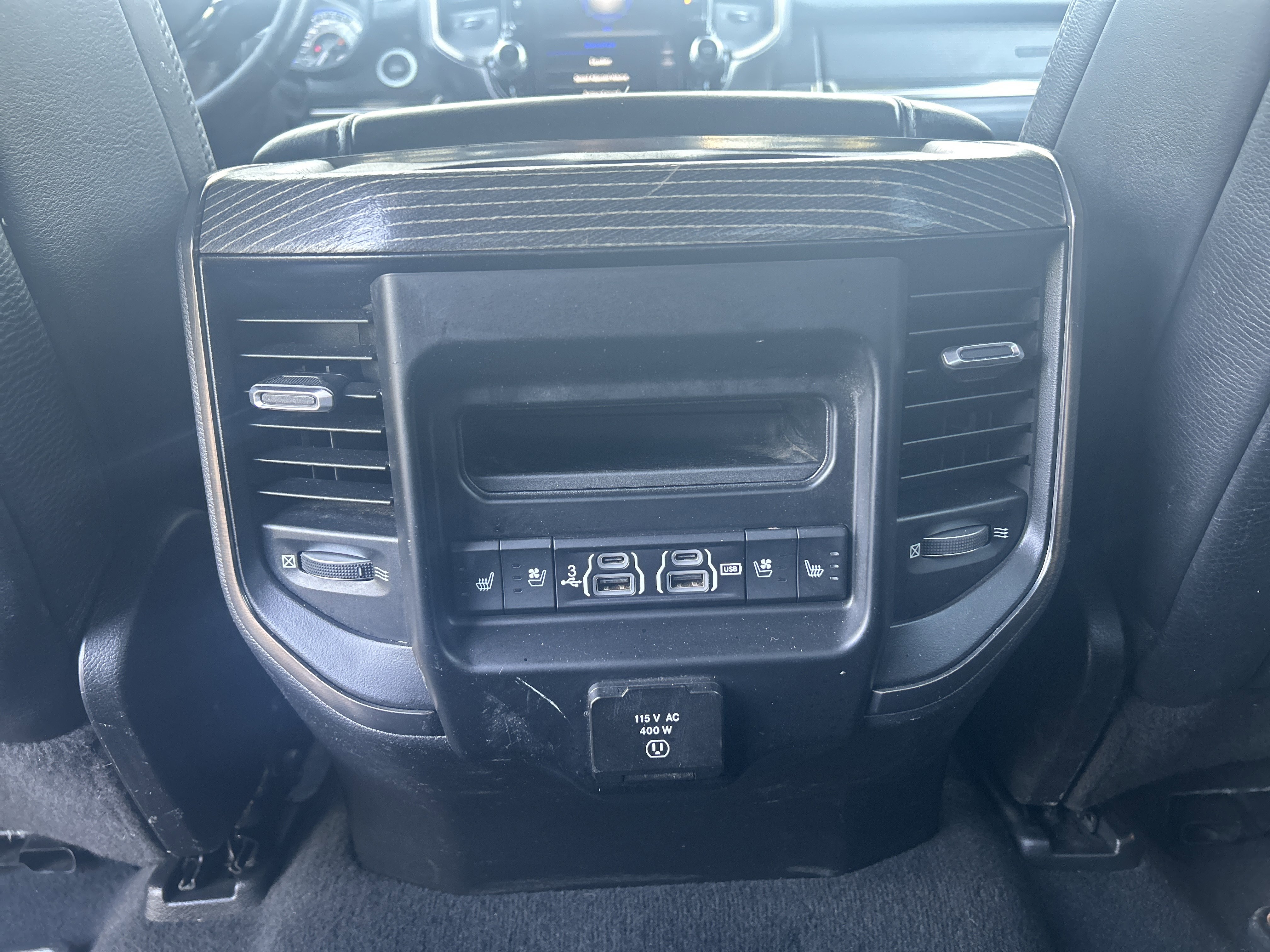 Used 2019 RAM 1500 Limited AWD/4WD image 27