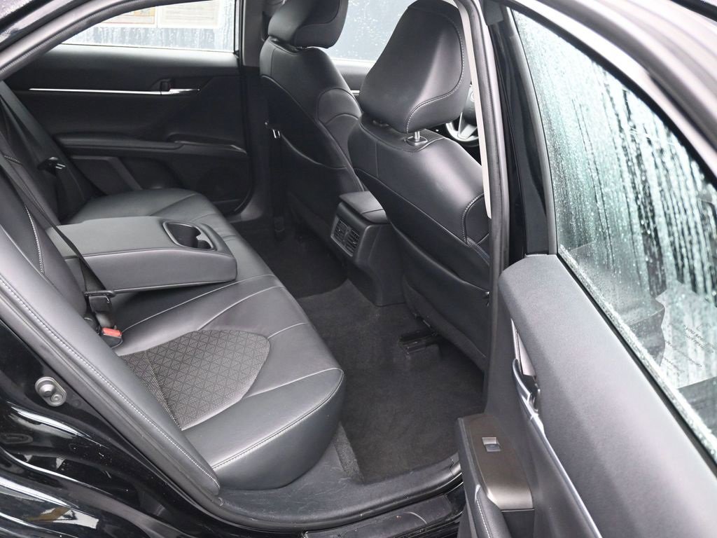 Used 2023 Toyota Camry XSE image 15