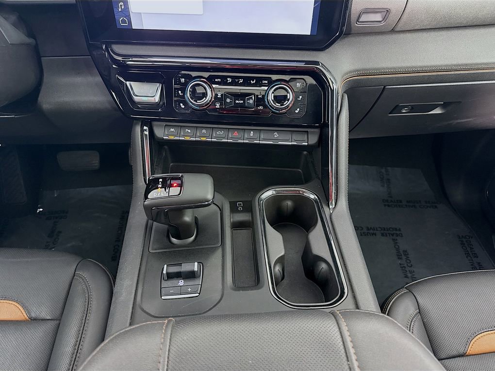 Used 2024 GMC Sierra 1500 AT4 w/ Technology Package image 38