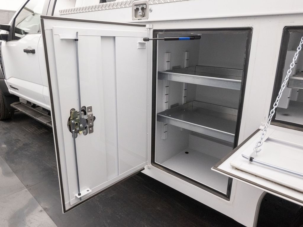 New 2026 Ford F450 XL w/ XL Chrome Package image 26