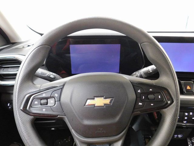 Used 2025 Chevrolet TrailBlazer LT image 6