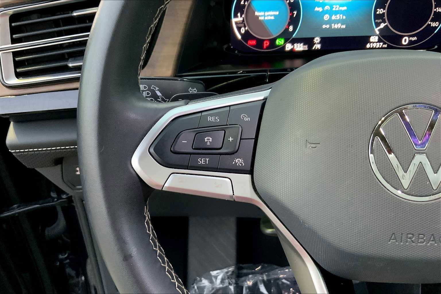 Used 2024 Volkswagen Atlas SE image 22