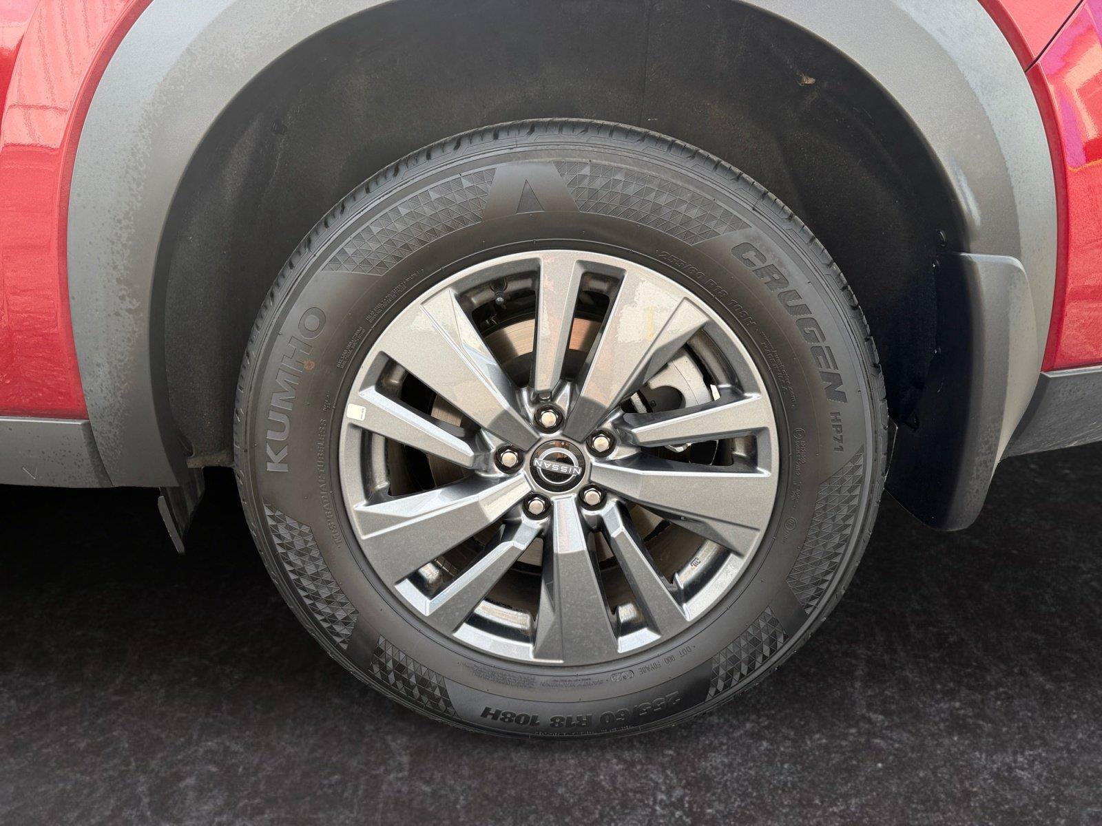 Used 2026 Nissan Pathfinder SV AWD/4WD image 29