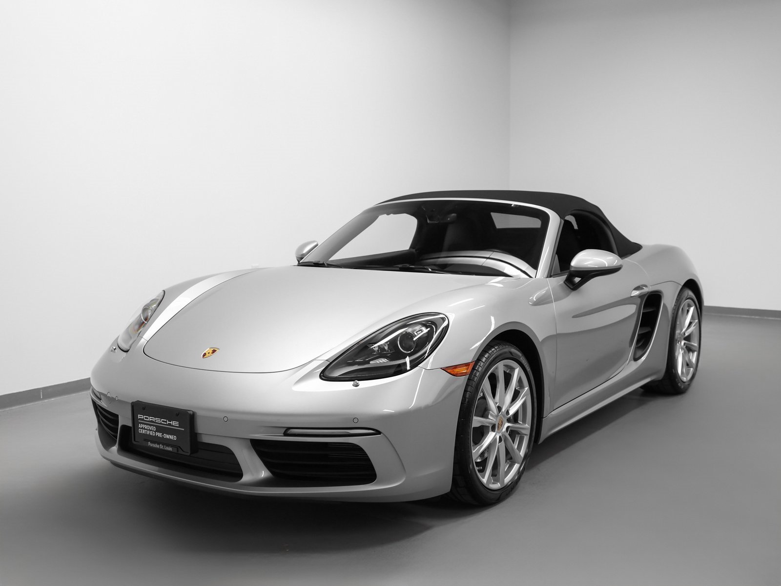 Used 2021 Porsche 718 Boxster image 8