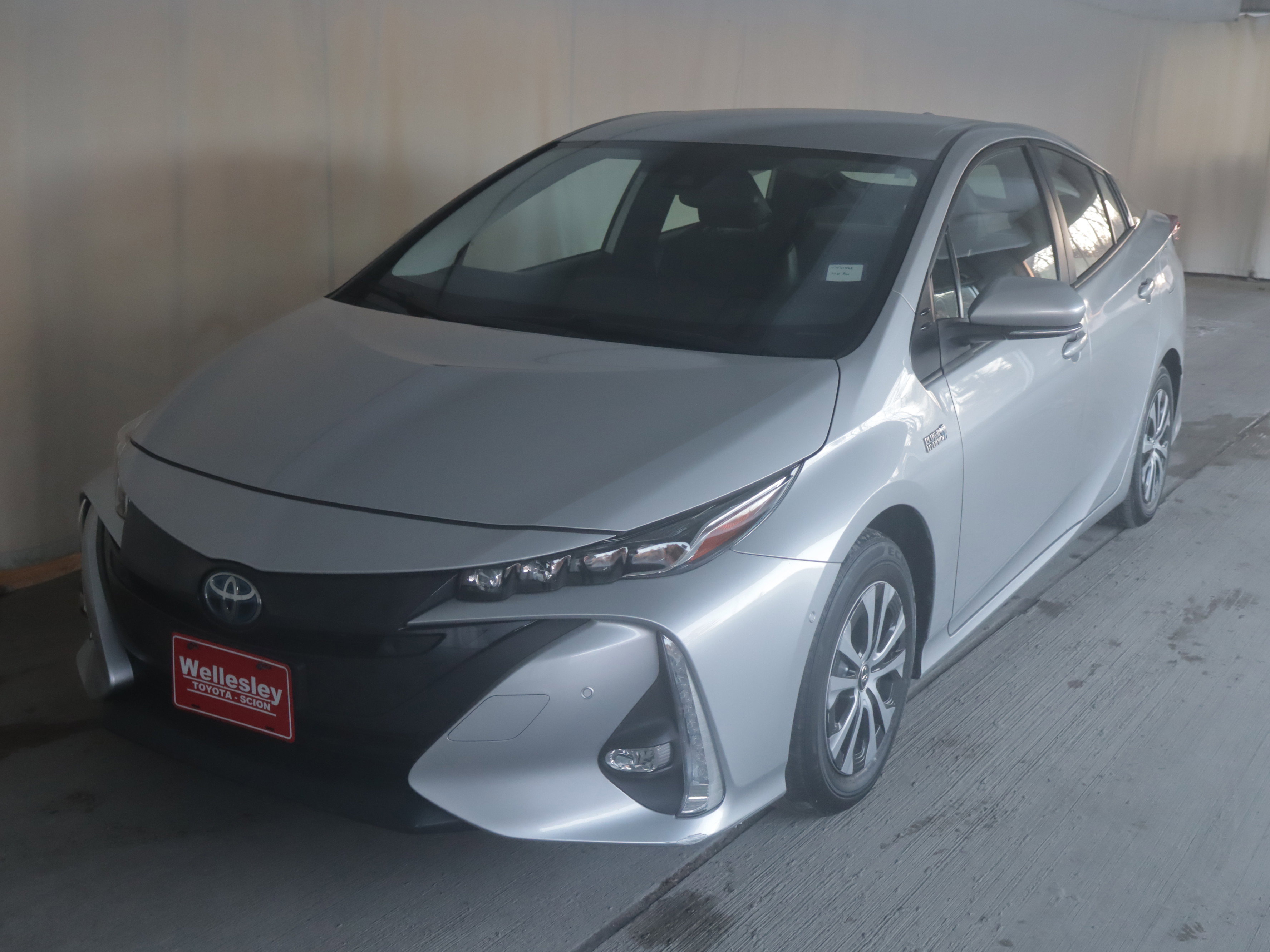 Used 2021 Toyota Prius Prime Limited image 21