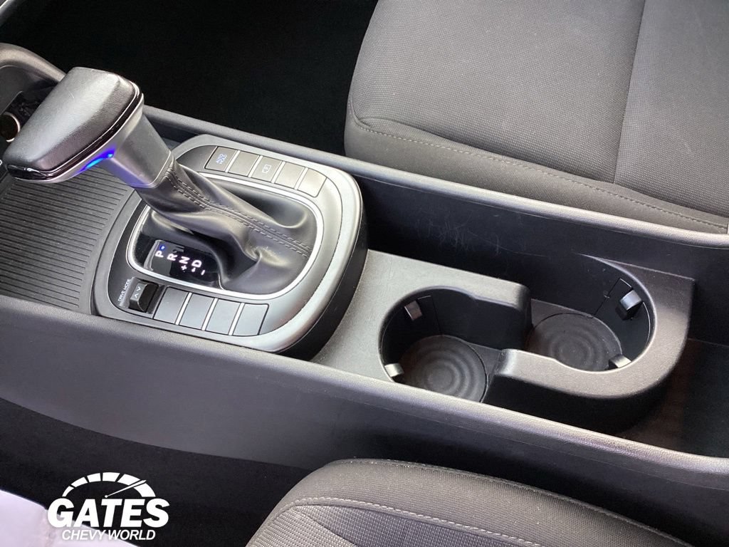 Used 2025 Hyundai Kona SEL FWD image 27