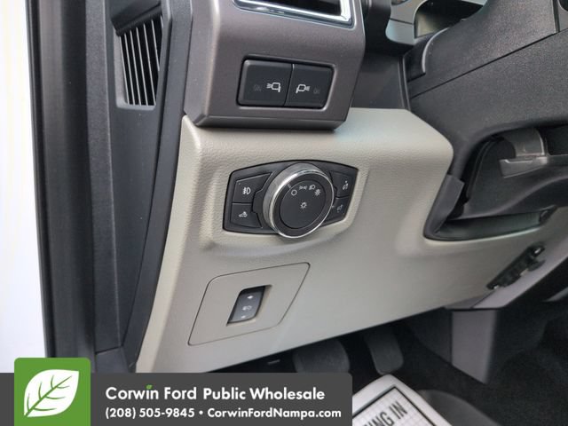 Used 2017 Ford F150 XLT w/ Equipment Group 302A Luxury AWD/4WD image 13