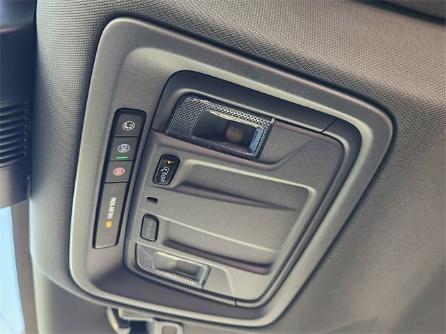 Used 2024 Chevrolet Silverado 1500 LT image 25