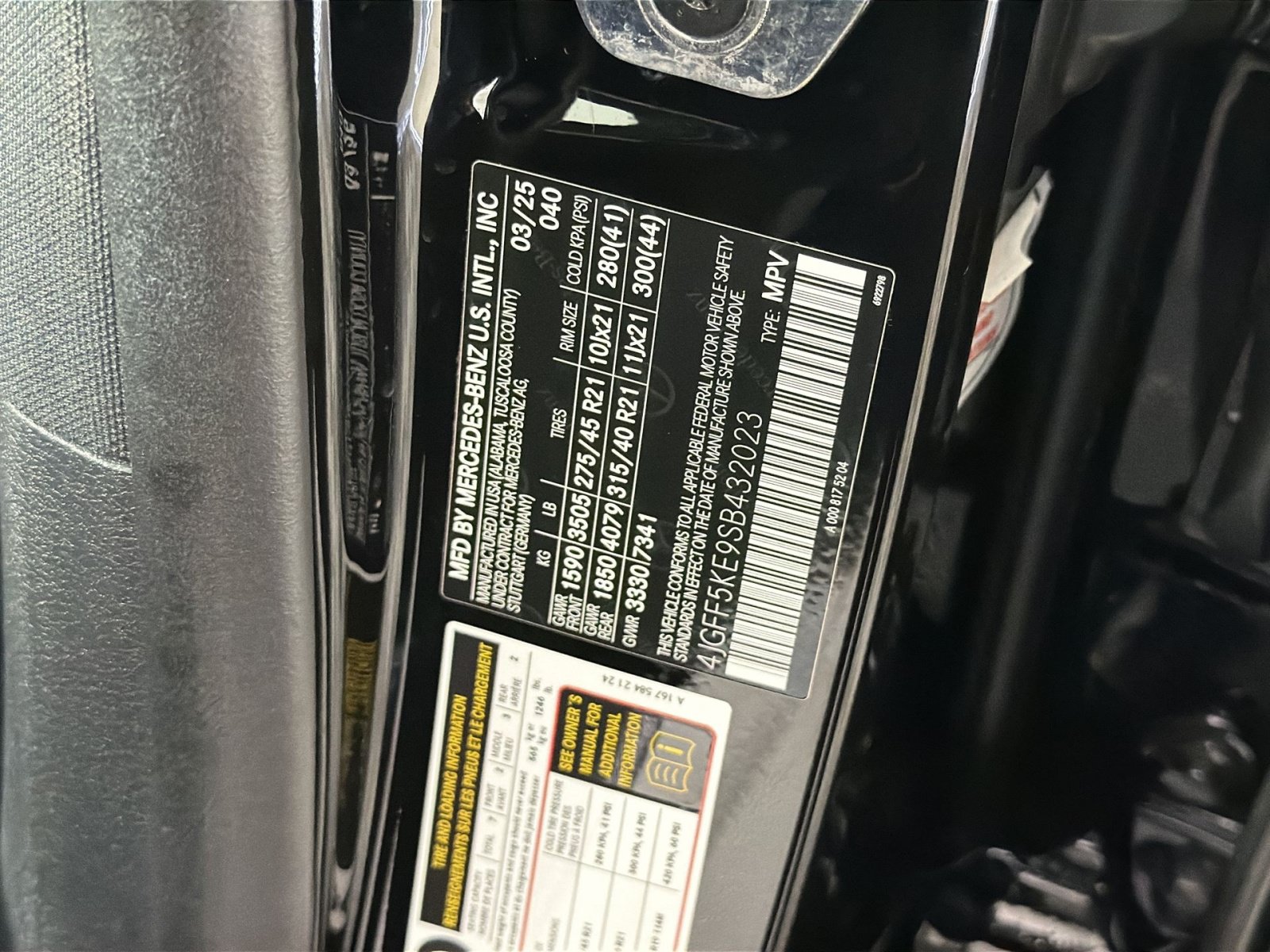 Used 2025 Mercedes-Benz GLS 450 4MATIC image 30
