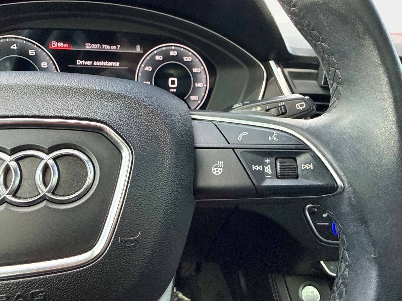 Used 2021 Audi Q5 Premium Plus w/ Premium Plus Package image 30